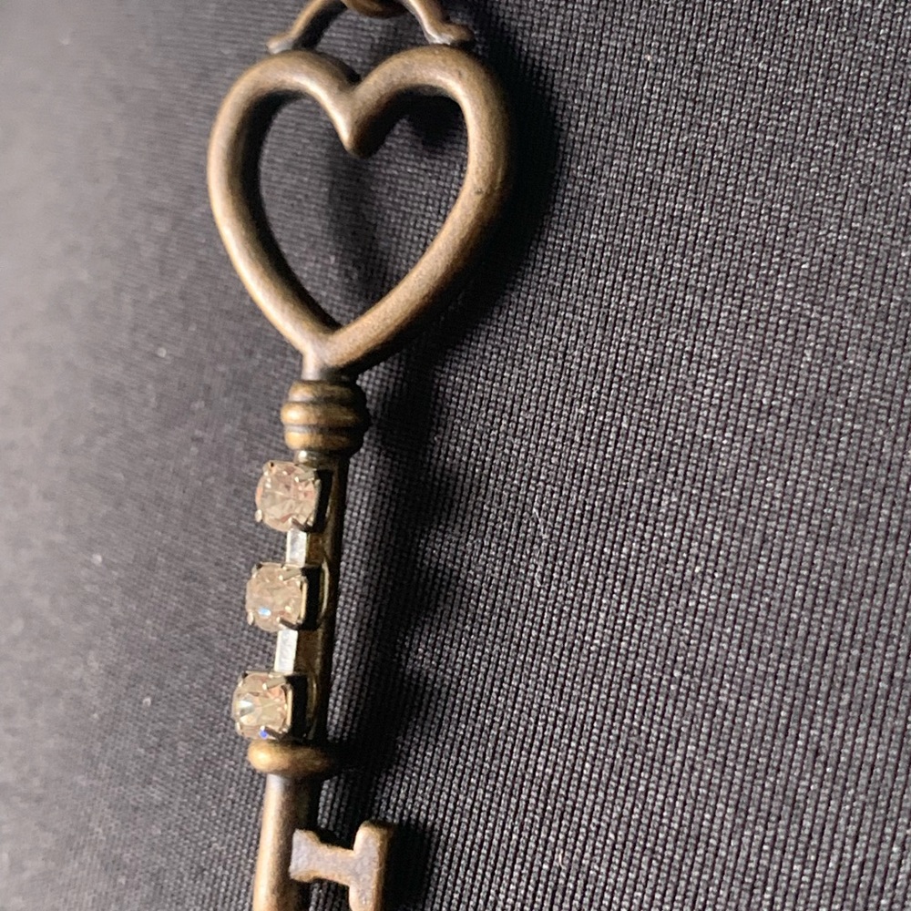 Necklace skeleton key heart pink ribbon choker - Picture 3 of 6
